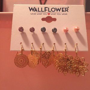 NWT Wallflower Girls Earrings Stud and Dangle Set